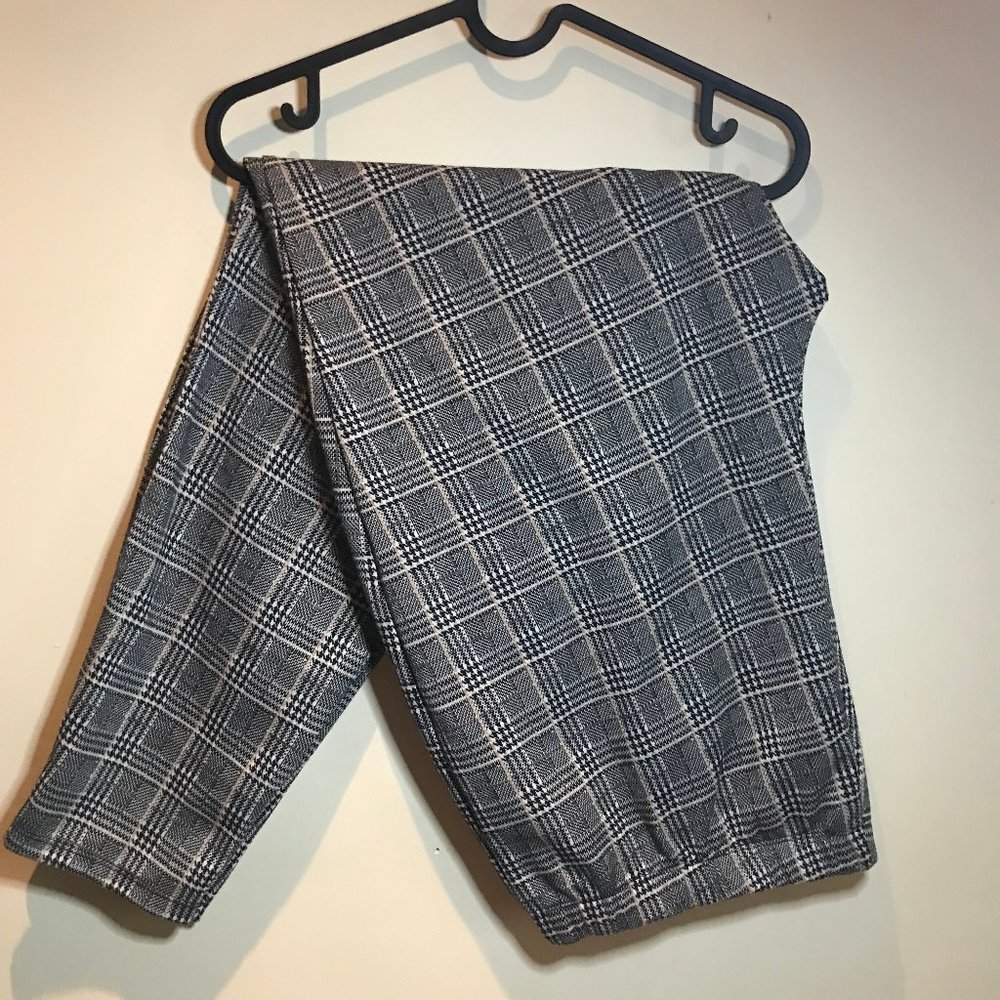 grey plaid leggings